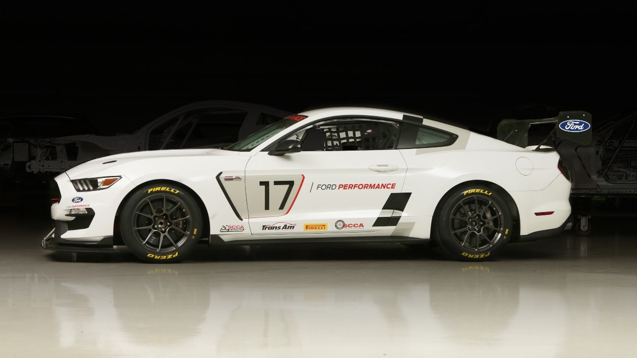 Ford Mustang FP350S