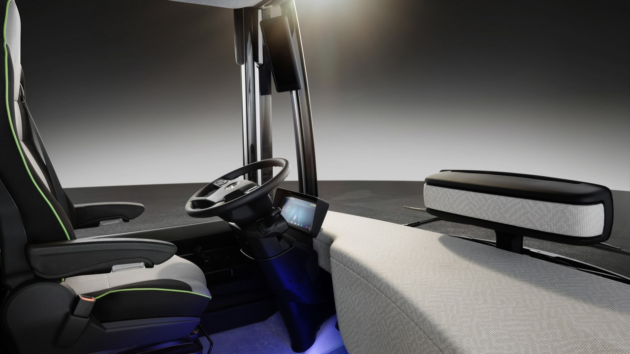 Mercedes-Benz Future Bus