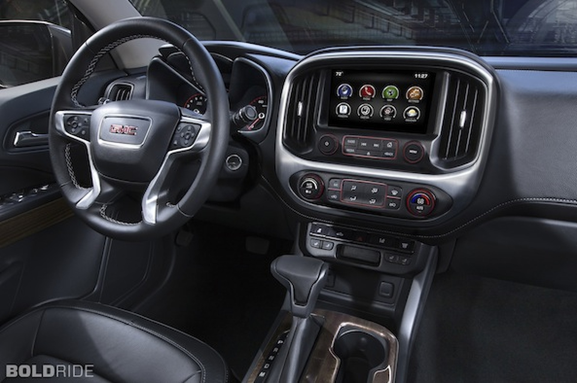GMC Canyon vs. Chevy Colorado: Mid-Size Sibling Rivalry