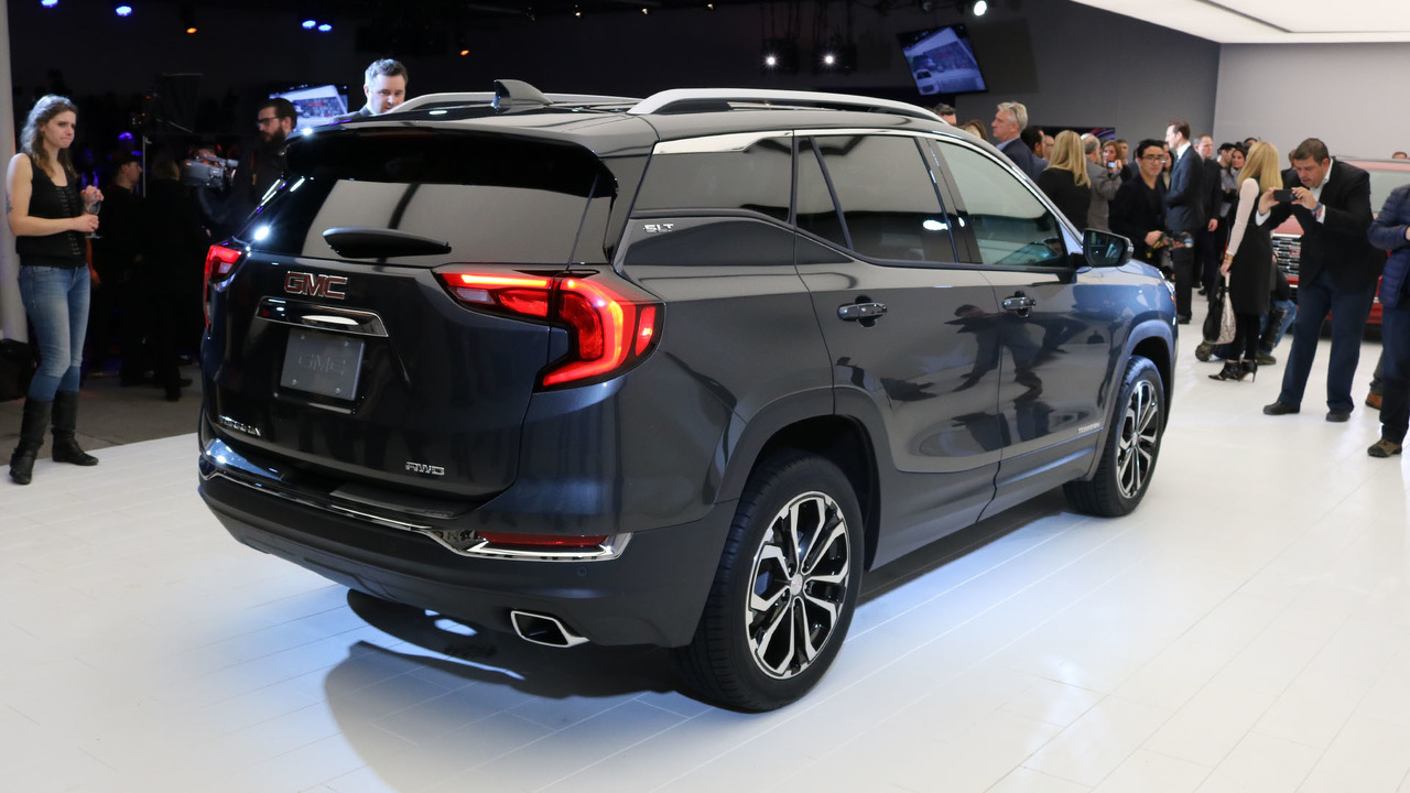 2018 GMC Terrain: Detroit 2017