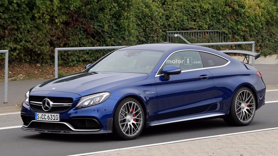 2019 year - Mercedes-AMG C63 R Coupe Is The Spied Car Youve Been Waiting For 2019 year