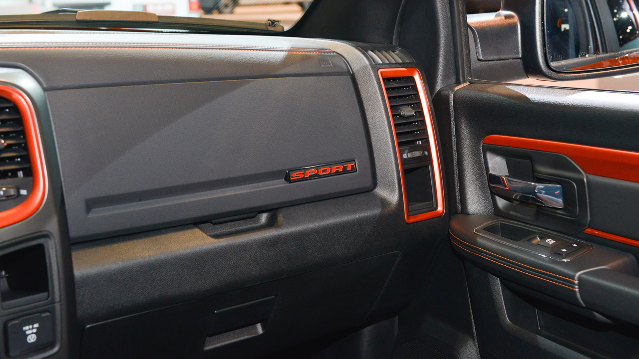 2017 Ram 1500 copper sport: Chicago 2017