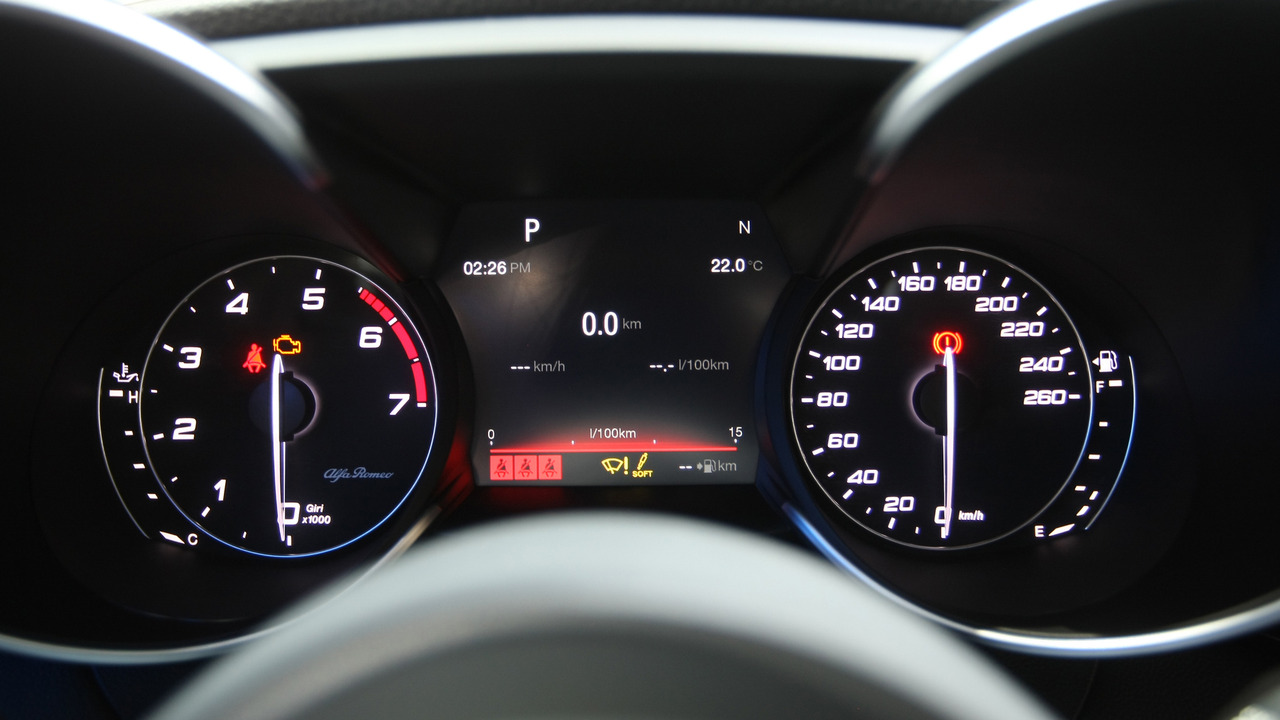 2016 Alfa Romeo Giulia Veloce Paris Motor Show