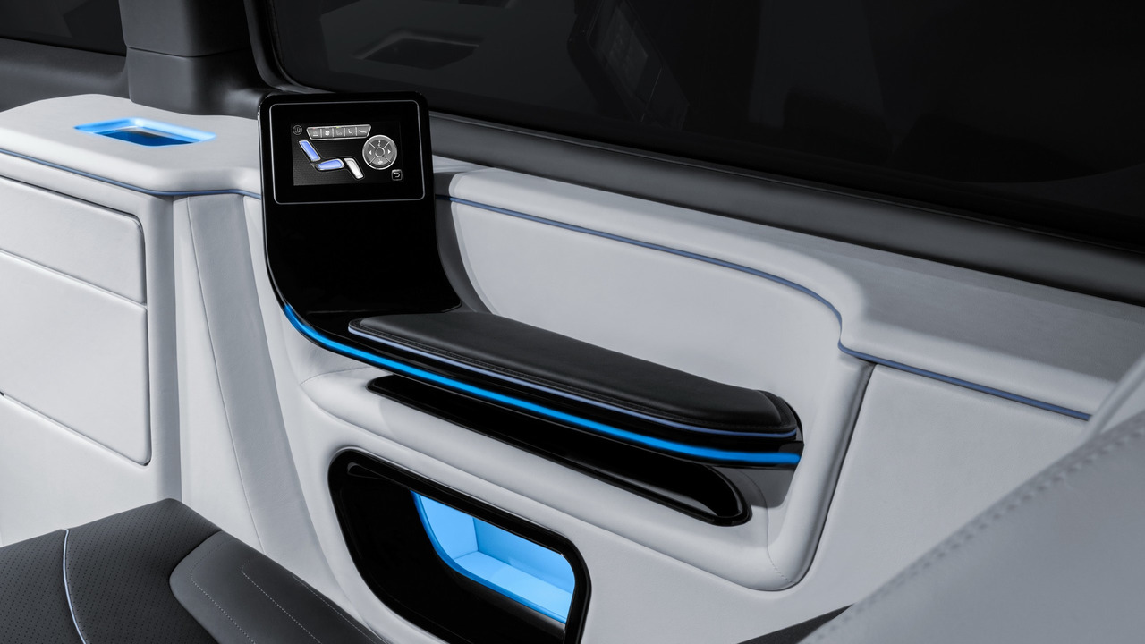 Brabus Business Lounge based on Mercedes-Benz V-Class